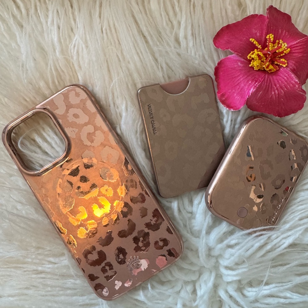 Velvet Caviar Metallic Leopard Phone Case Set